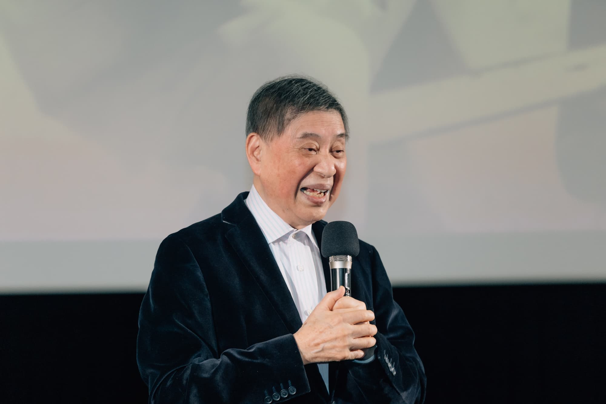 《孽子》小說原作者白先勇定居美國多年,肯定台灣的同志運動溫和,也呈現文化上的軟實力。(國家影視聽中心提供)
