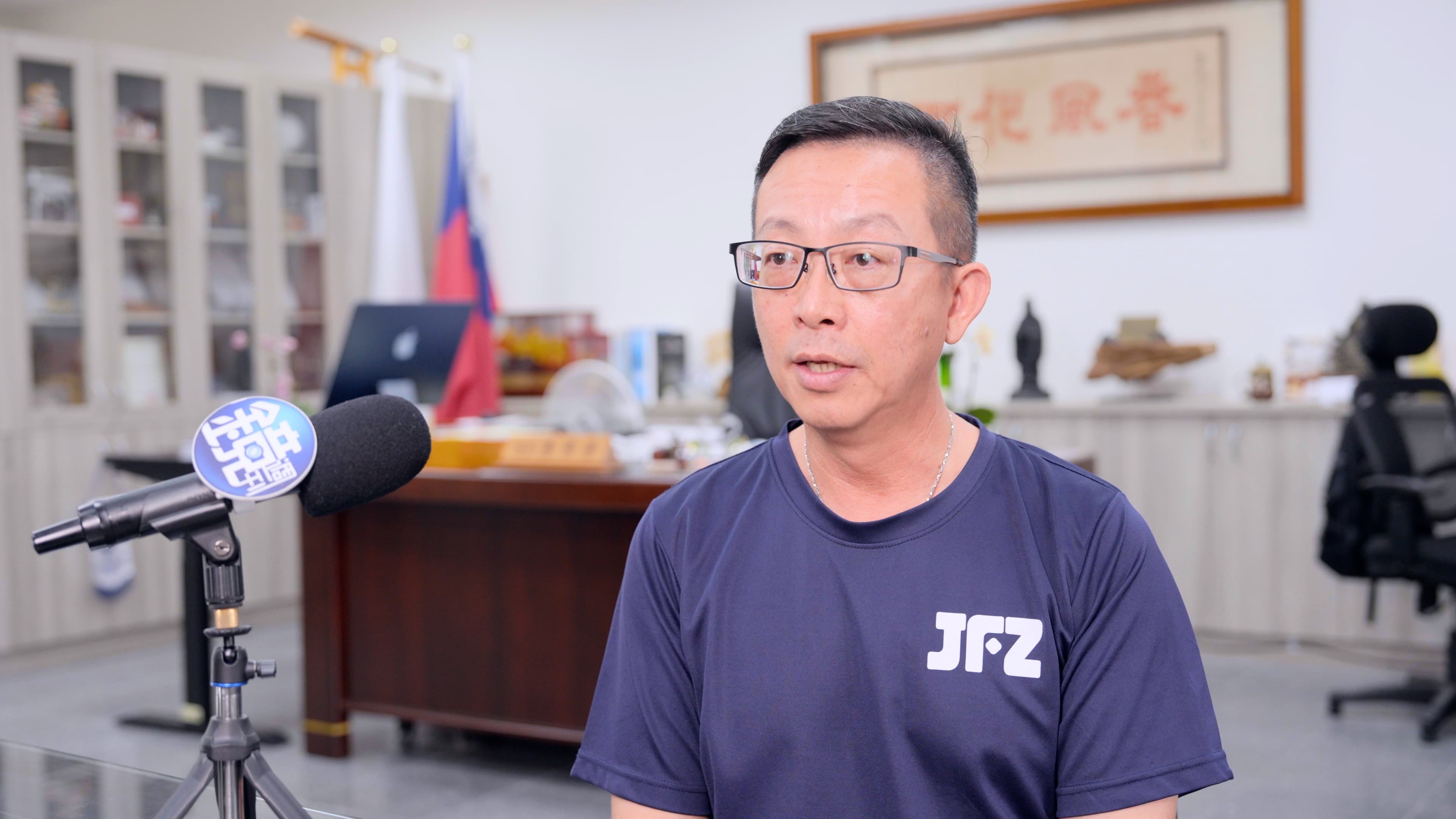 九份子國中小校長康晉源指出,學校以九年一貫學制貫穿學習歷程,讓孩子穩定成長,培養國際視野。