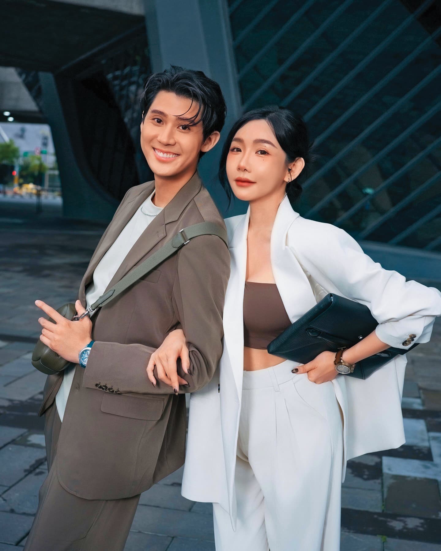 李玉璽和許允樂因合作舞台劇《婚內失戀》迸發情愫,從交往到結婚進度飛快。(翻攝自李玉璽IG)