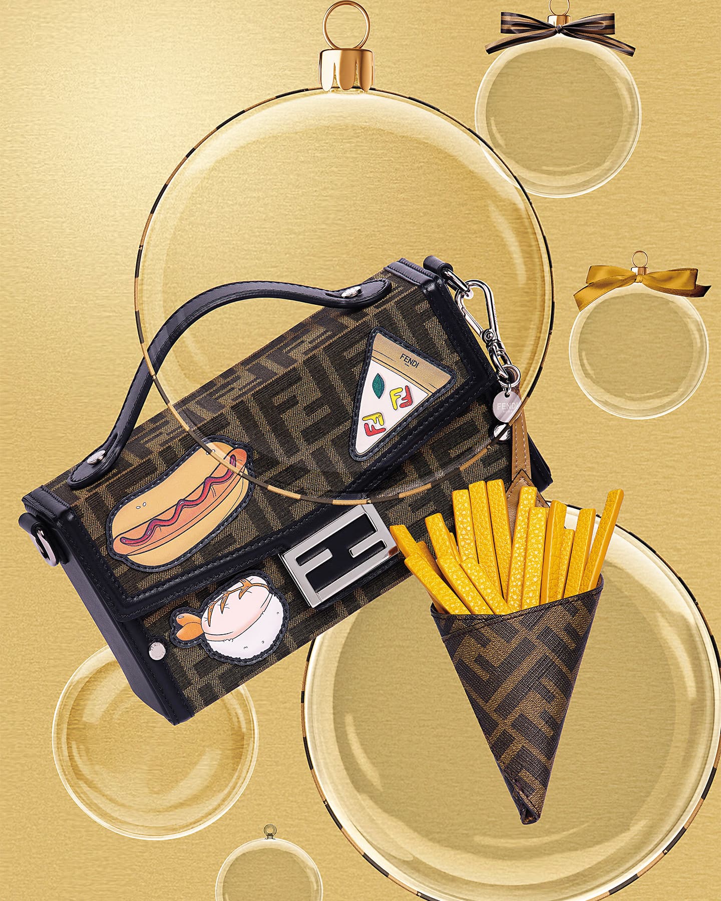 (左)棕色FF提花Baguette Soft Trunk NT$77,500、(右)Fendilicious 薯條造型吊飾 NT$26,800。(FENDI提供)