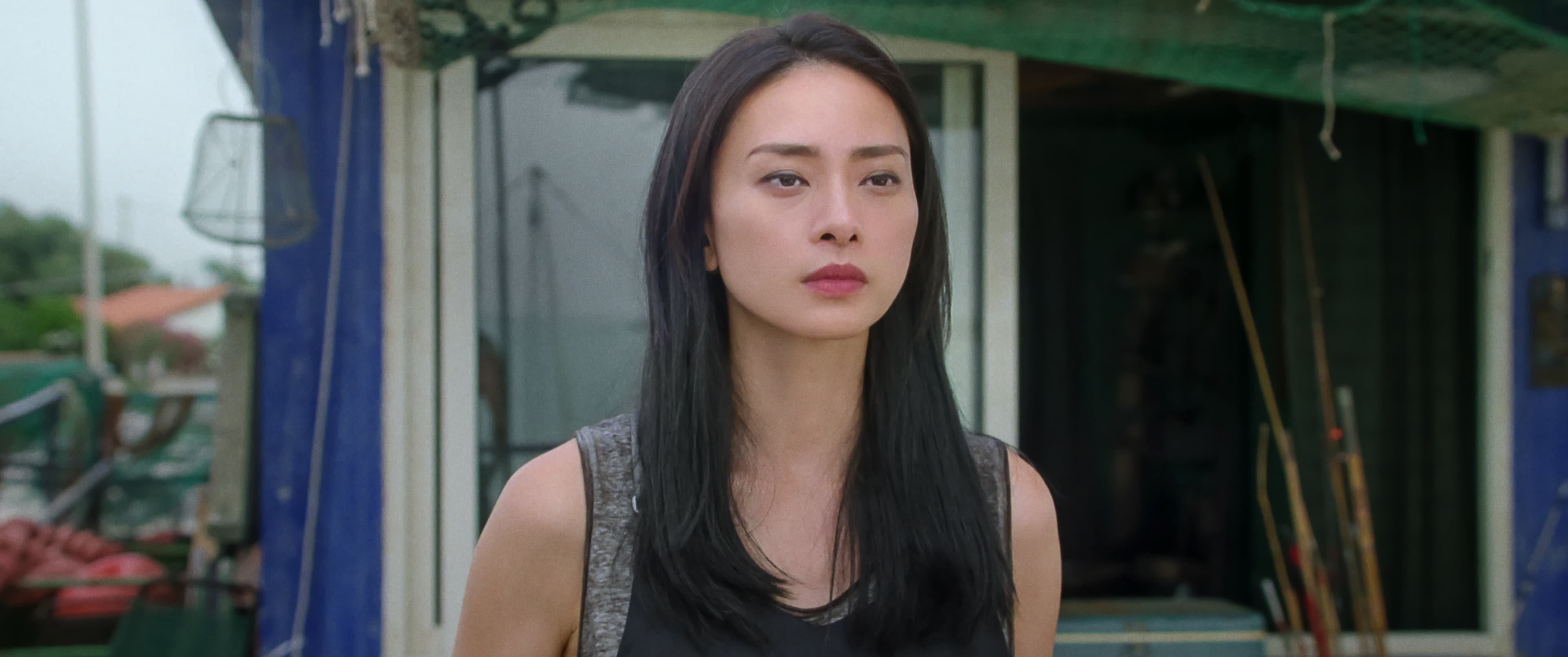 越南裔女星吳青芸飾演逃離水刑的瓊,將會在《不死軍團2》帶著復仇計畫登場。(Netflix提供)