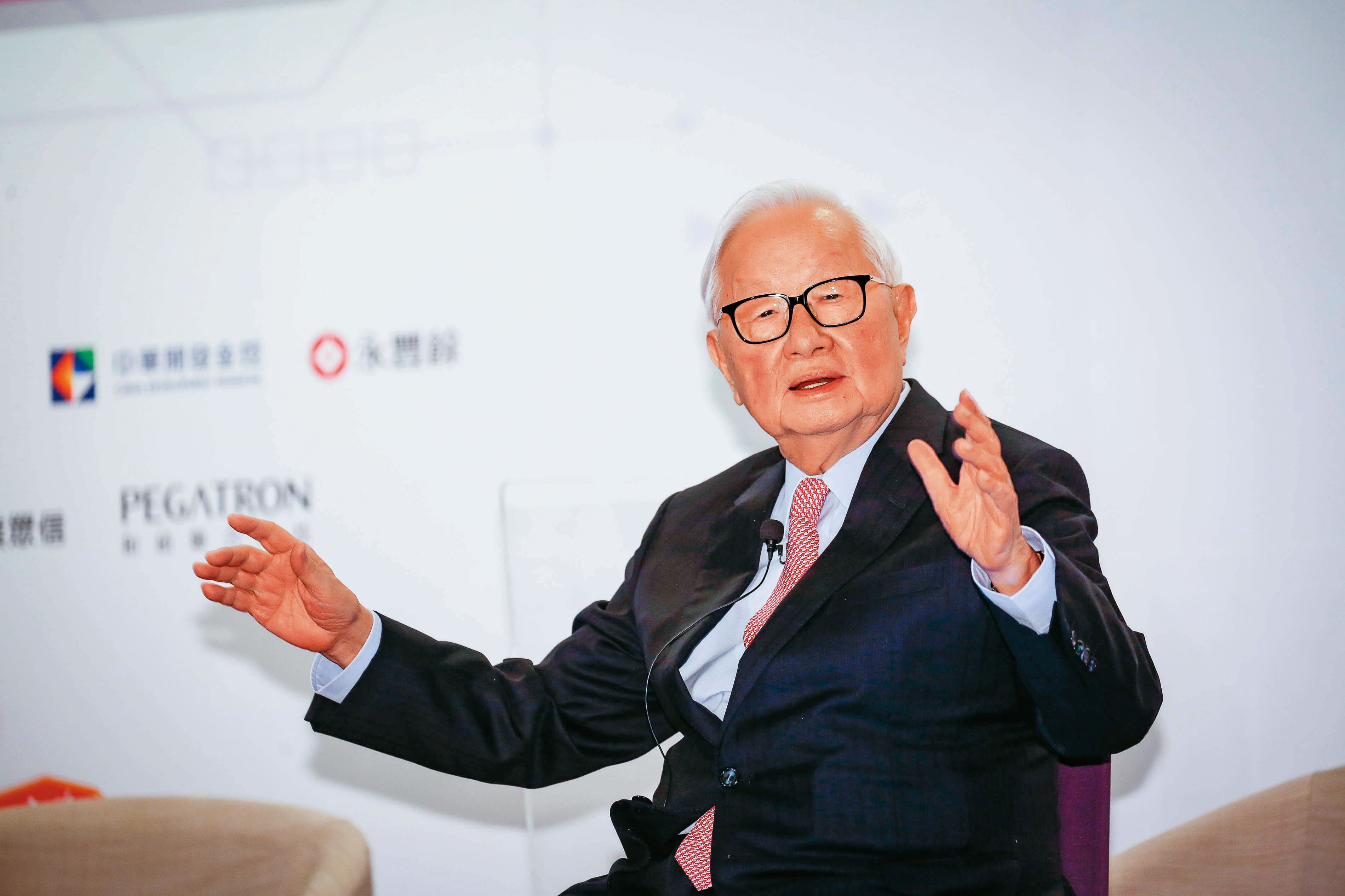 柯郭合的方案之一,是循「張忠謀模式」,讓郭擔當國家財經或外交特使。圖為台積電創辦人張忠謀。