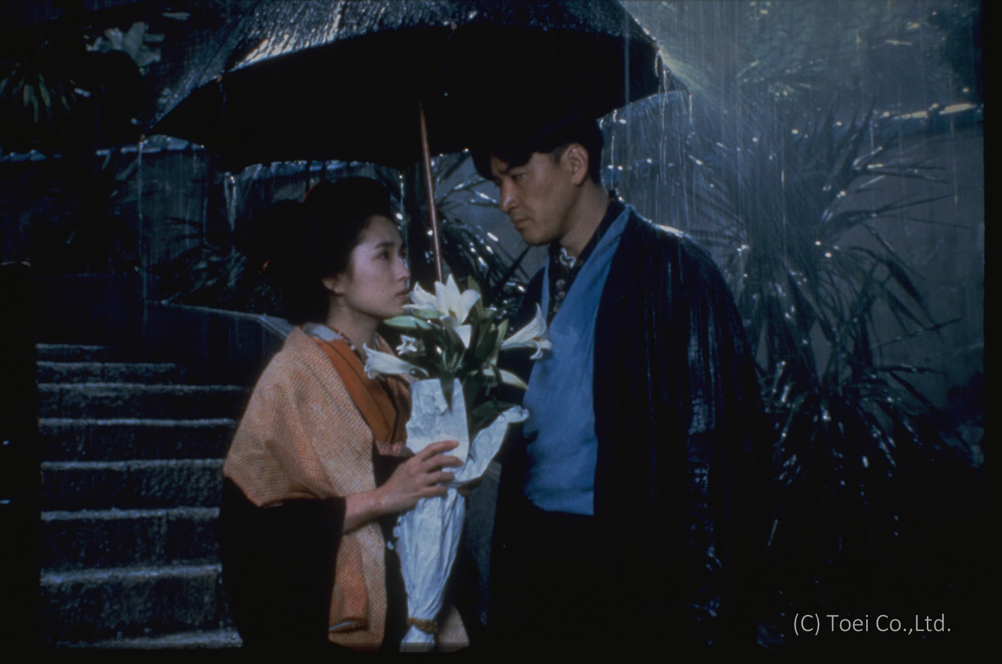 松田優作(右)與藤谷美和子(左)主演的《其後》改編自日本文豪夏目漱石同名小說。(光點台北提供)