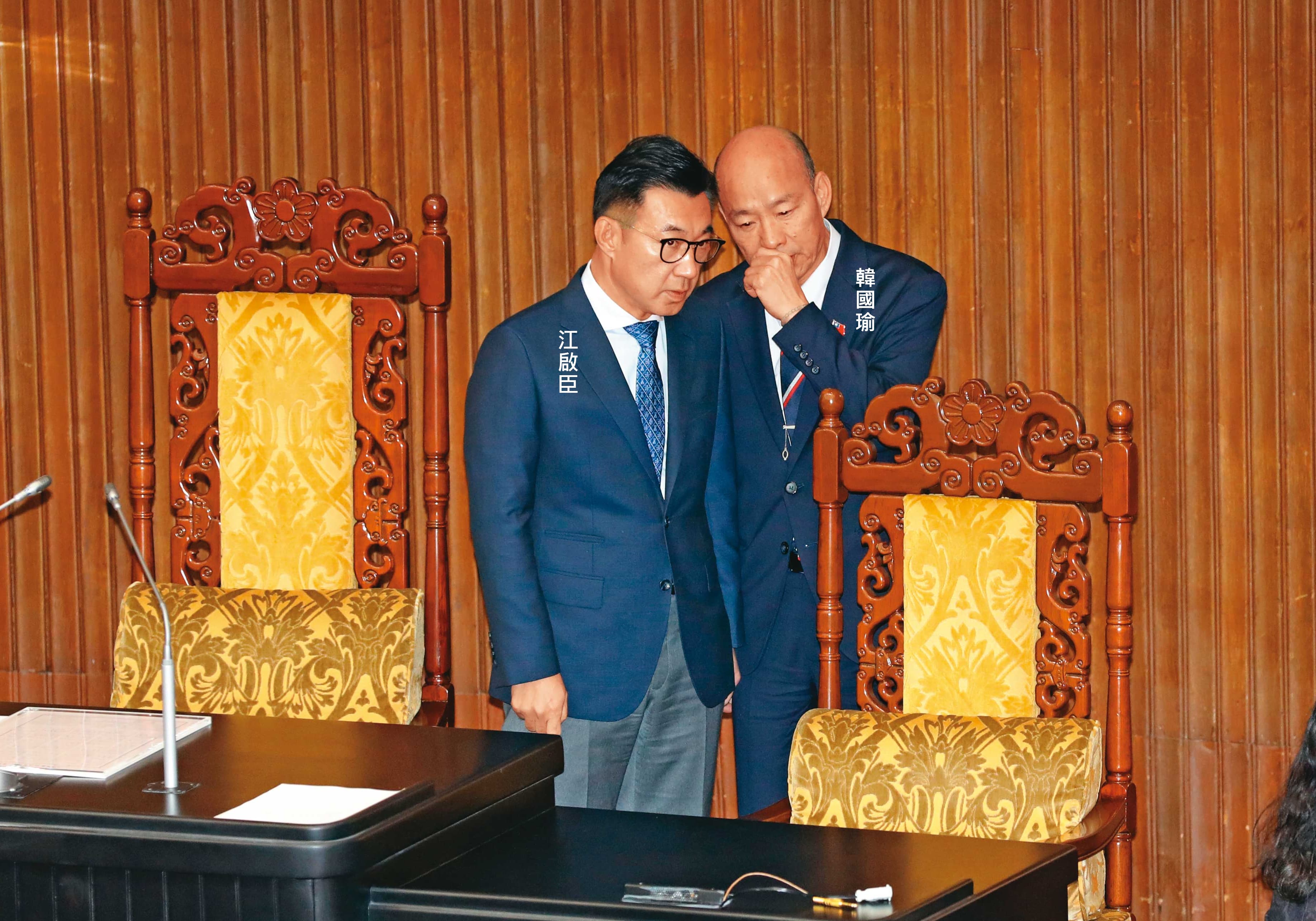立院正副龍頭「韓江配」面臨改選挑戰，惟綠委人數居劣勢，實難撼動。