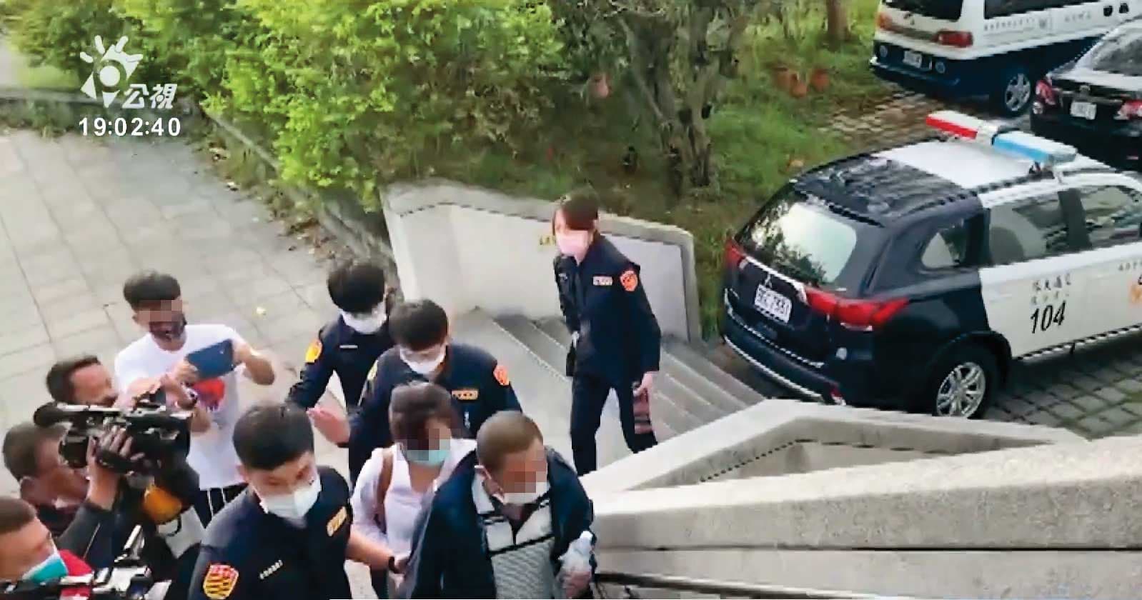 據悉，死者家中只剩就讀國小的大女兒，在親友協助下處理官司，但軍方則將責任全推給陳兵，事後未曾再有任何聯繫。（翻攝公視新聞）