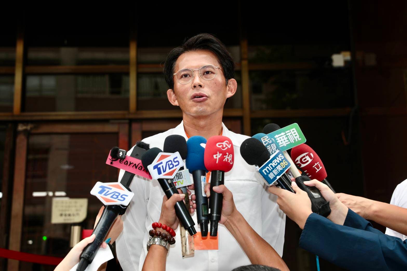 黃國昌因率眾「走讀」卻引爆警民衝突,北檢證實已分案偵辦,並將黃國昌列為被告。(鏡報林煒凱)