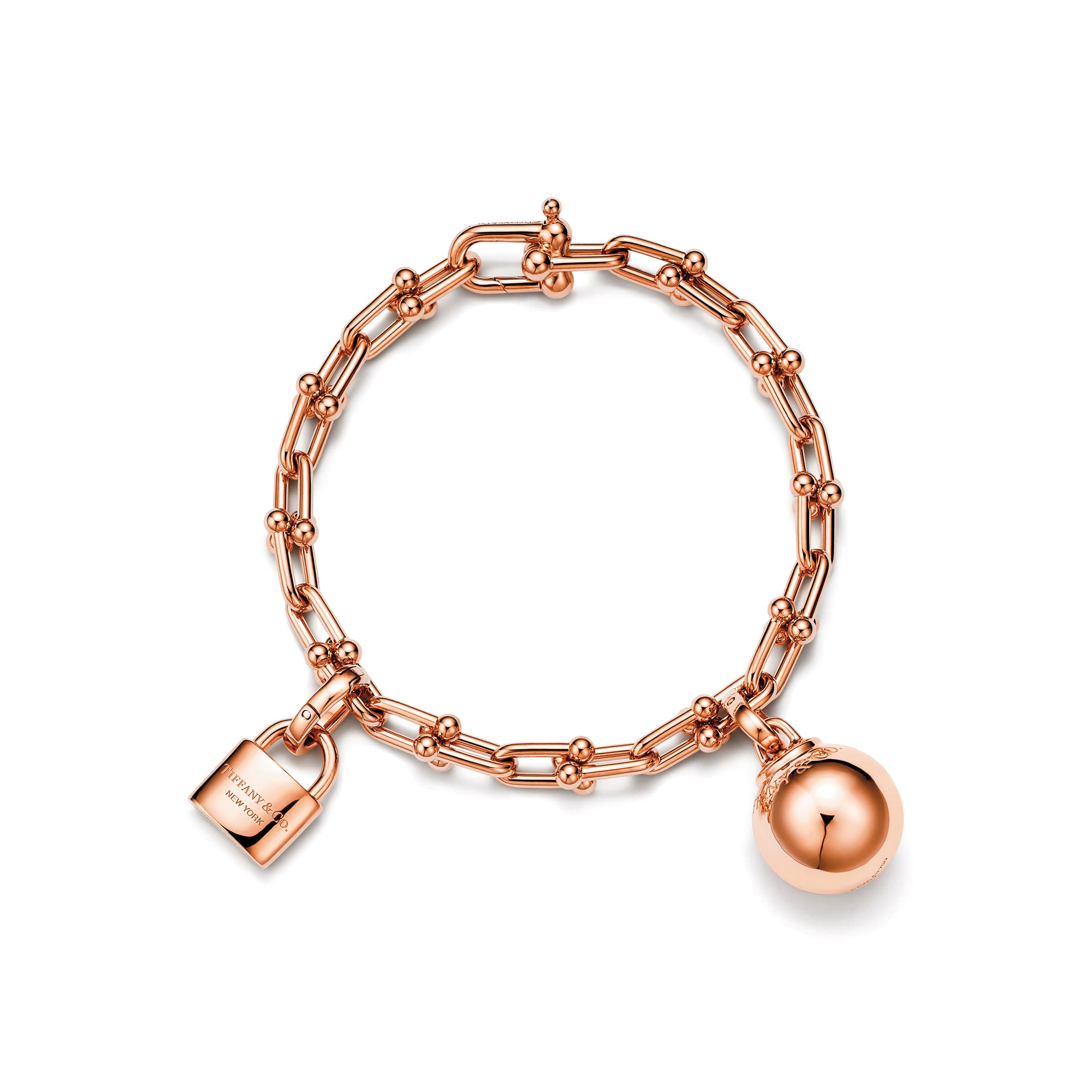 犯太歲怕漏財?就用Tiffany HardWear手鍊鎖住財庫吧!(Tiffany & Co.提供)