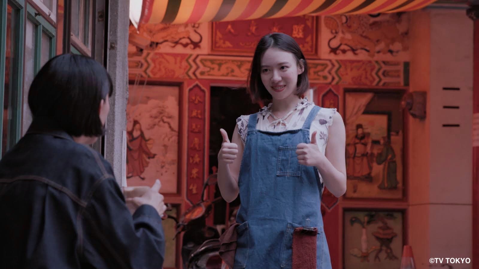 王宣飾演咖啡店店員,坦言與江口德子對戲有些緊張。(Hami Video提供)