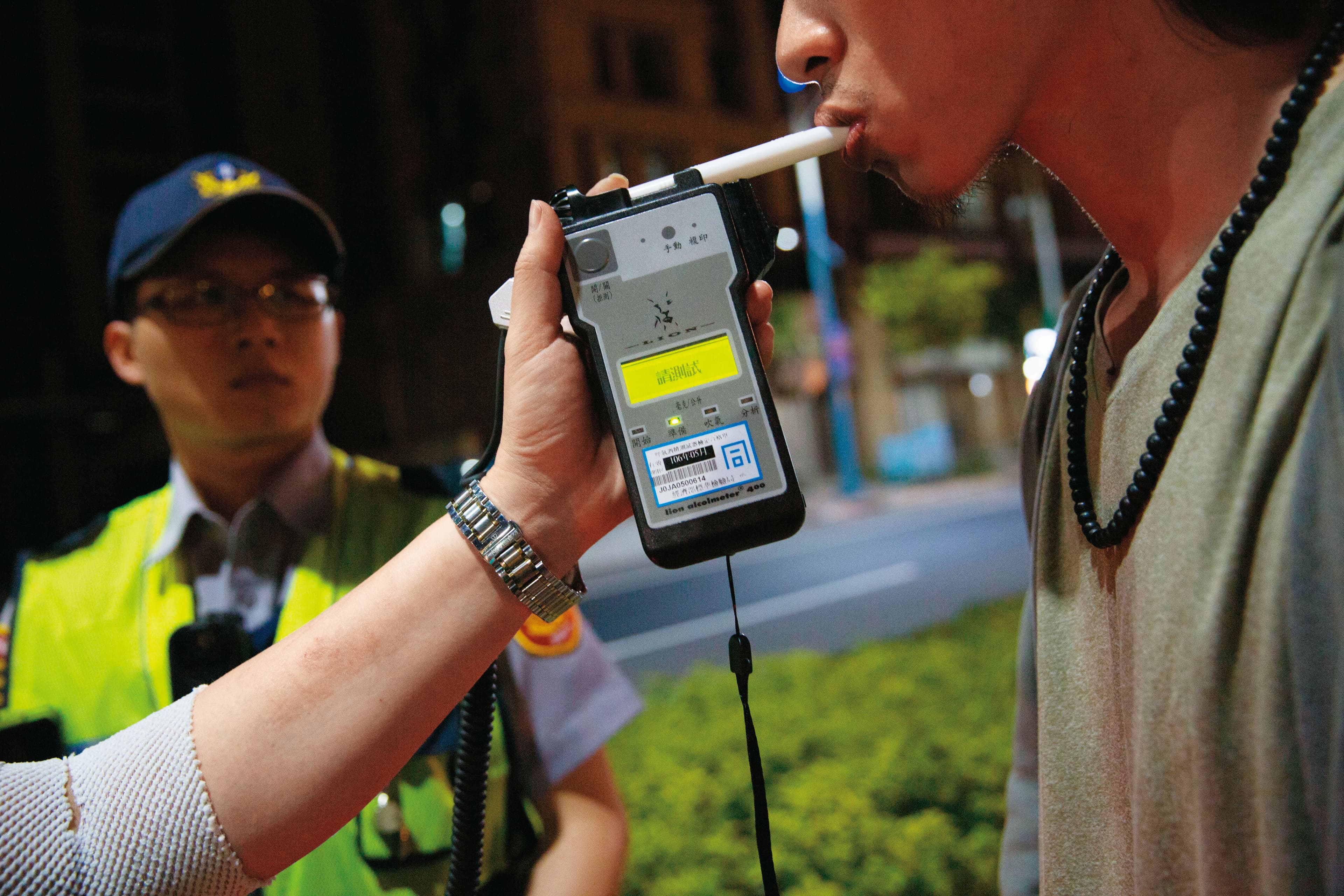 軍情局1名中尉軍官上月初酒駕,遭警方查獲,移送法辦。