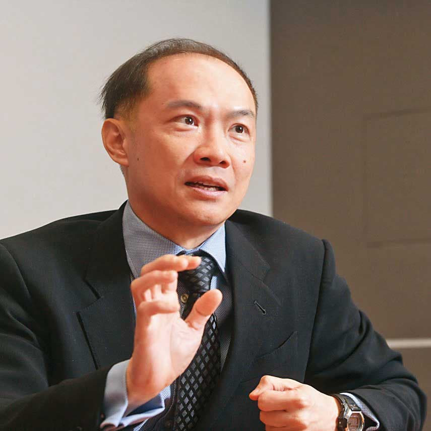 陸行之認為,美國有5大殺招可以對付台積電。(翻攝陸行之臉書)