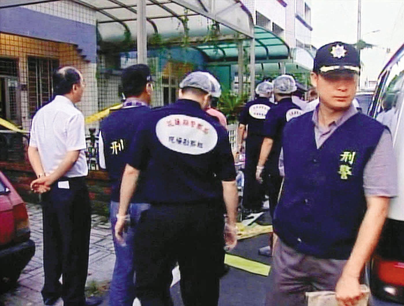 花蓮5子命案當年引起社會高度關注,警方動員大批警力搜索採證、力求破案。(東森新聞提供)