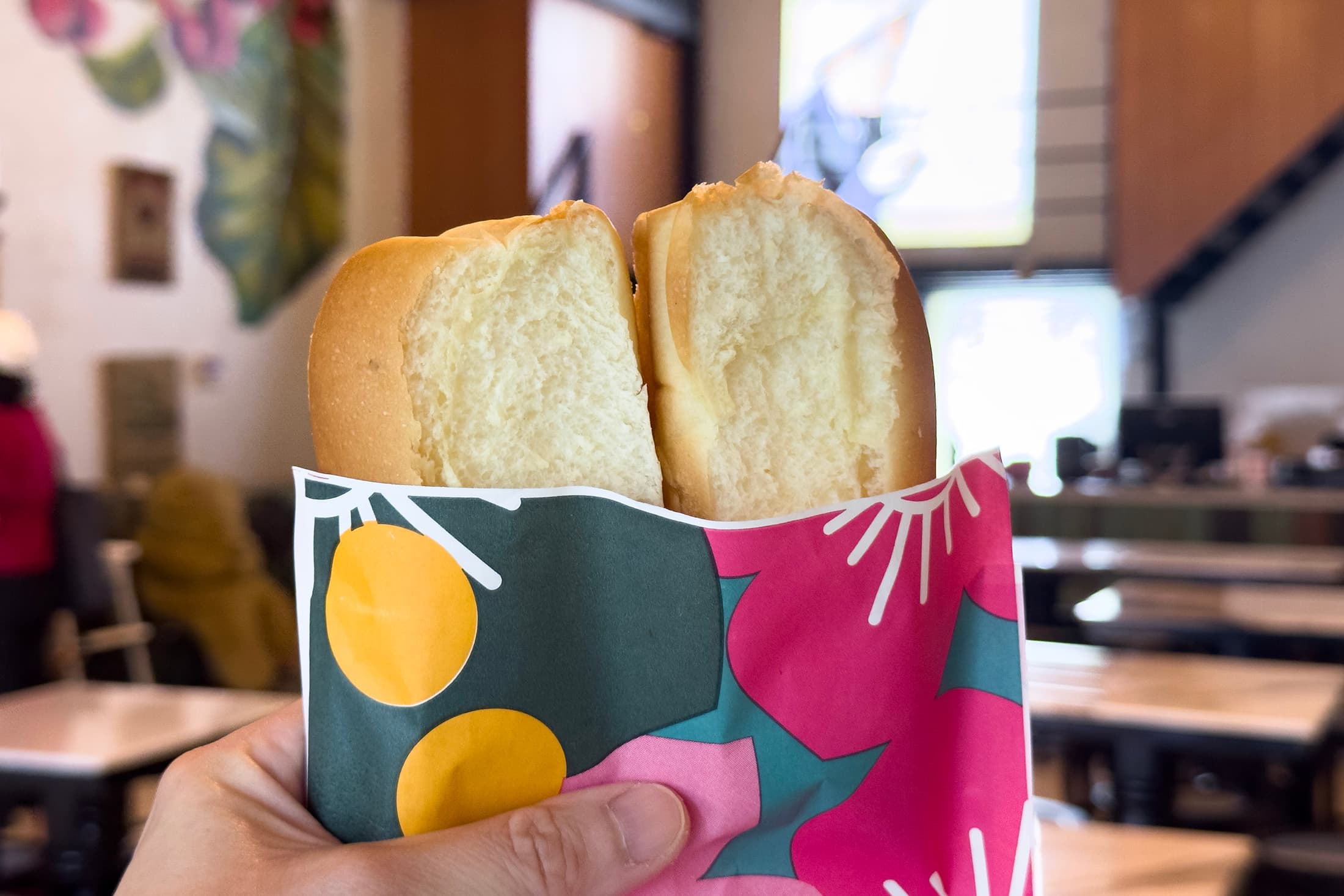 來到咖啡廠即便不喝咖啡，也可以點一組「Espresso冰淇淋＋吐司」的組合，滋味挺不錯的。（馬幣10元／組，約NT$76）