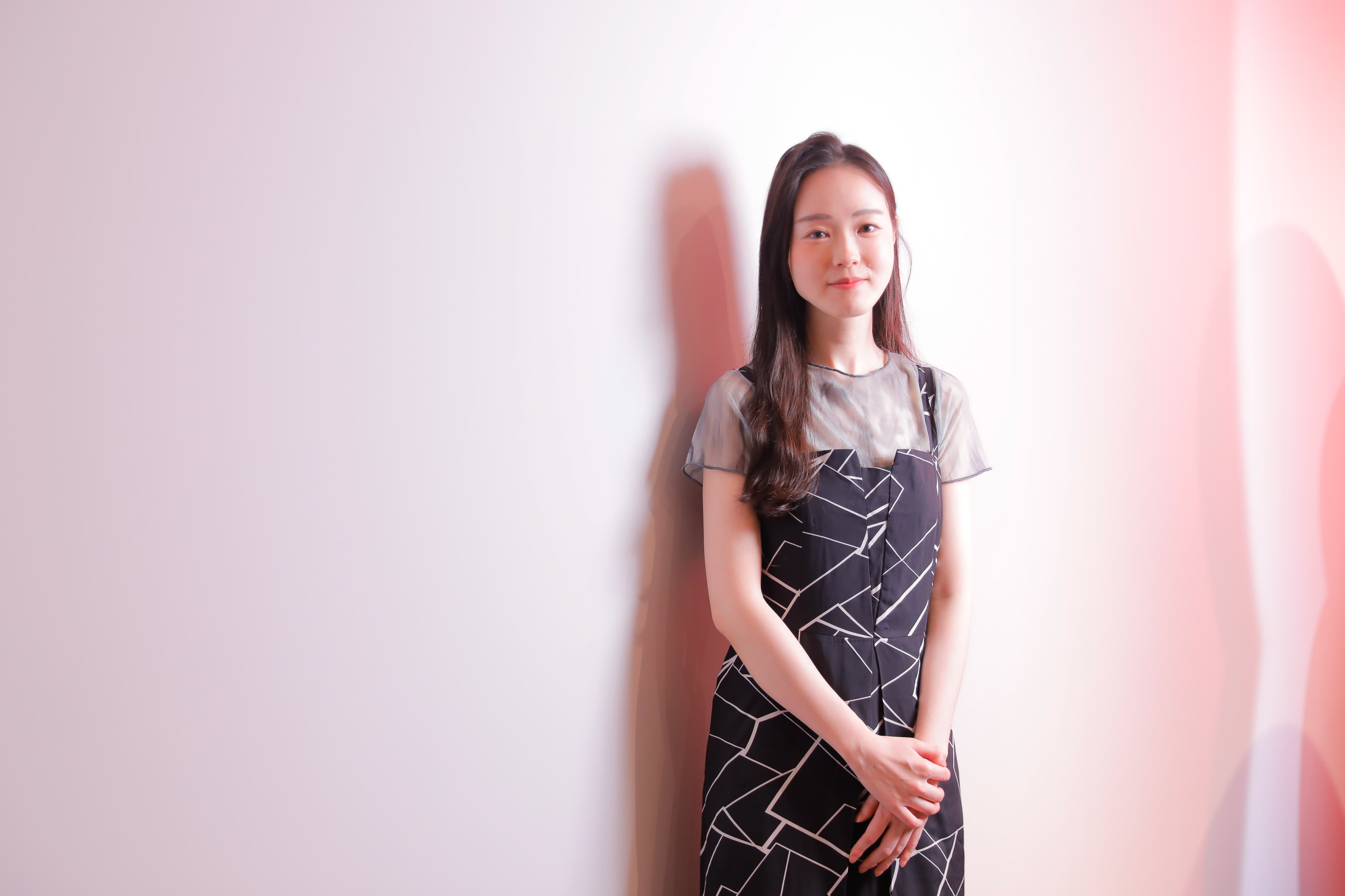 瑞coon從小喜歡看少女漫畫,兩小無猜的故事讓她感到療癒。