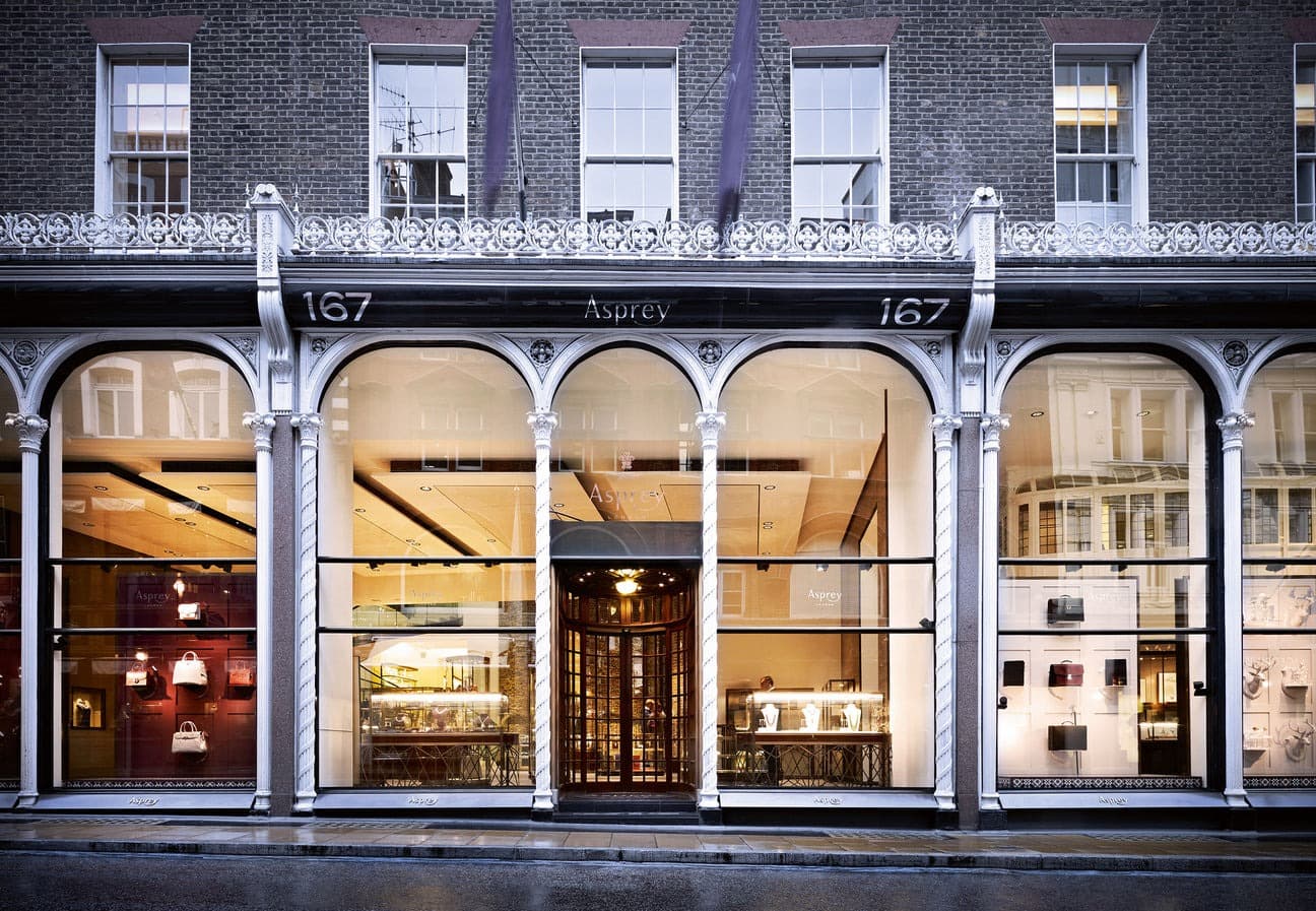 Asprey of London創立於1781年,並長期為英國及中東王室提供精品訂製服務。