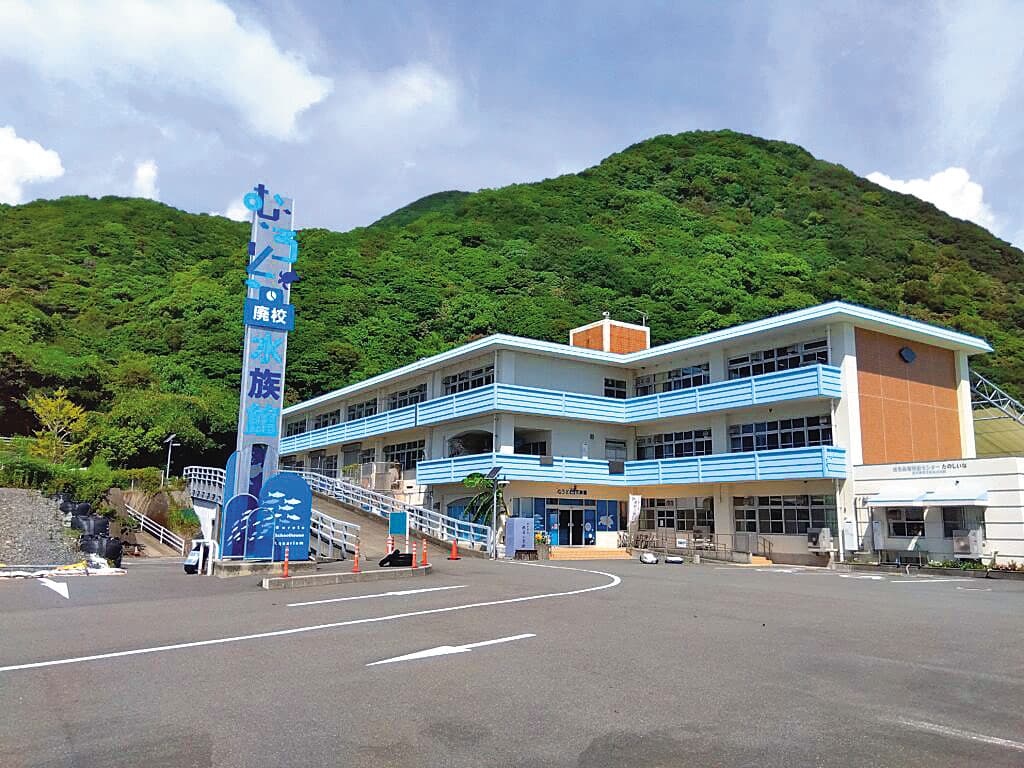 日本透過中央統籌推動「大家的廢校計畫」,將廢校資訊公開媒合,讓地方不必每一次都從頭摸索活化方式。(翻攝株式会社長崎経済研究所官網)