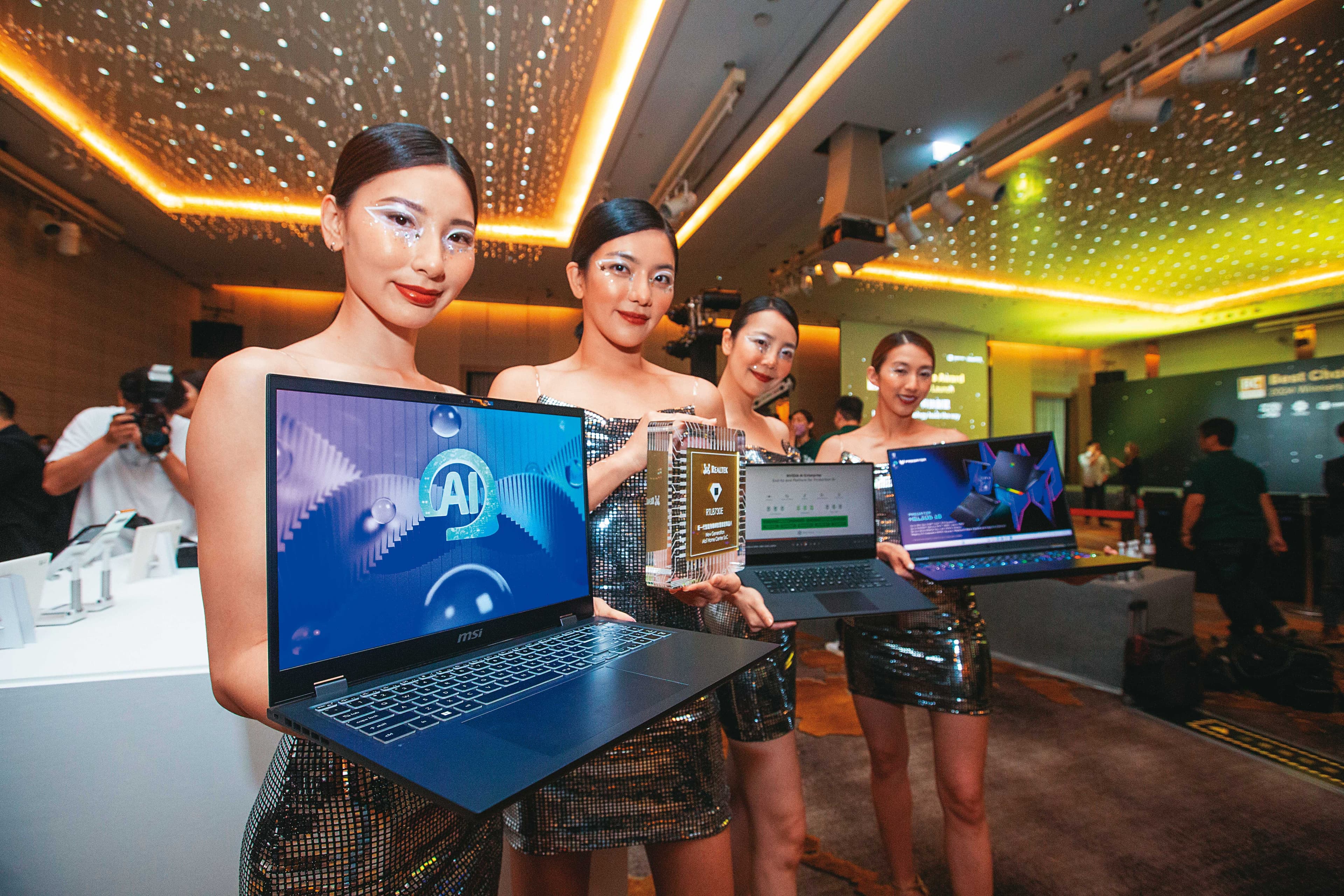 AI PC功能大躍進,未來可望帶動換機潮。