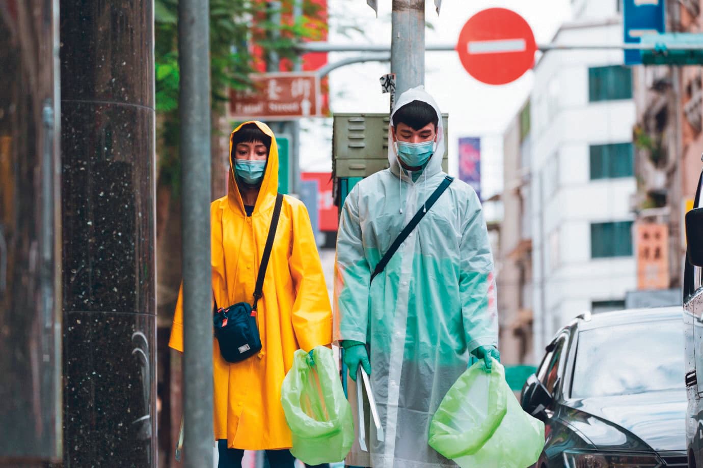 廖明毅以林柏宏(右)、謝欣穎(左)主演的電影《怪胎》嶄露頭角。(牽猴子提供)