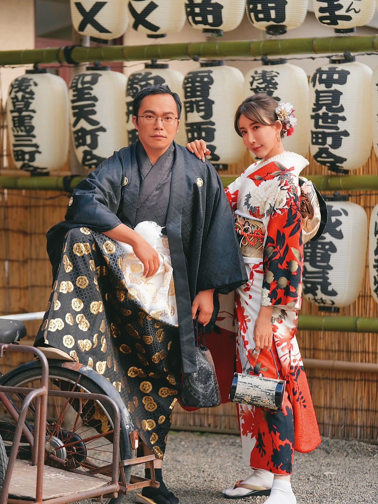 蔡政峯(左)和Yumi(右)常去旅遊,曾在日本拍和服情侶照曬恩愛。(翻攝自yumi IG)