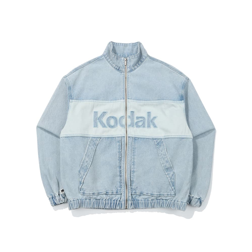 丹寧大LOGO夾克。NT$6,399(KODAK APPAREL提供)