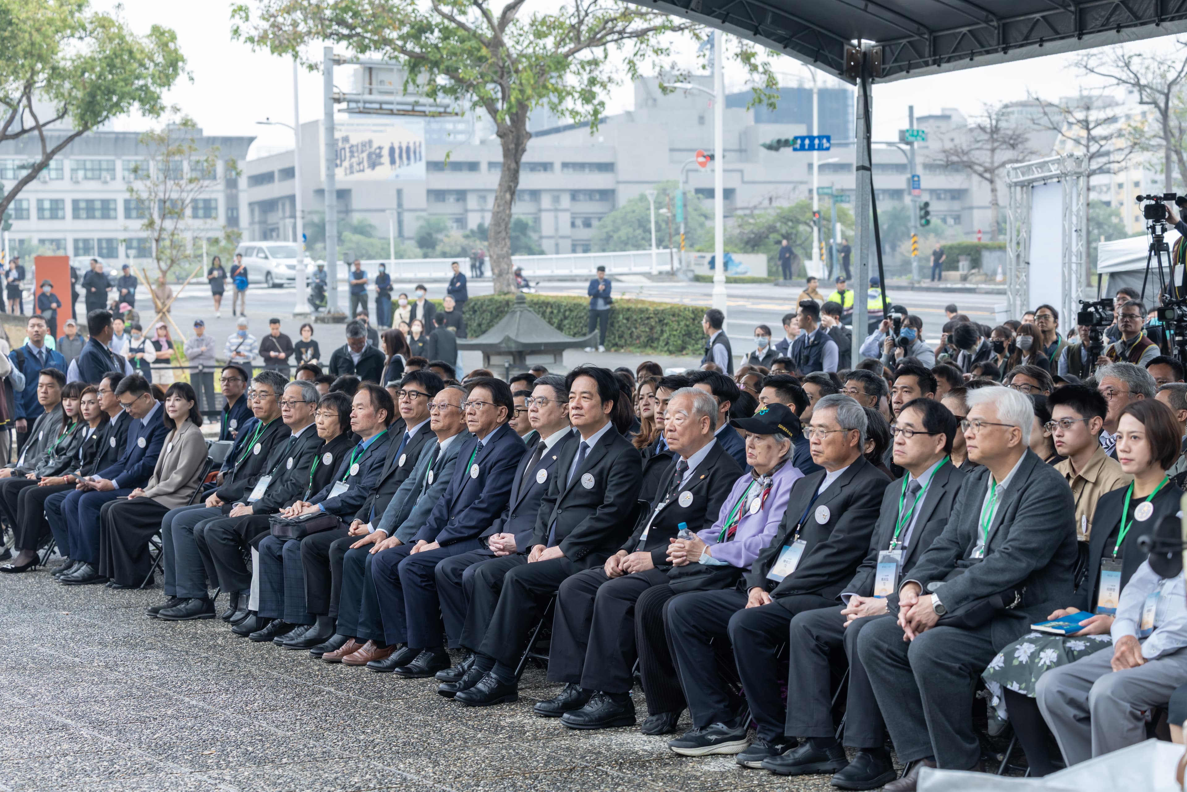 賴清德今(28日)南下高雄主持228紀念追思活動。(總統府提供)