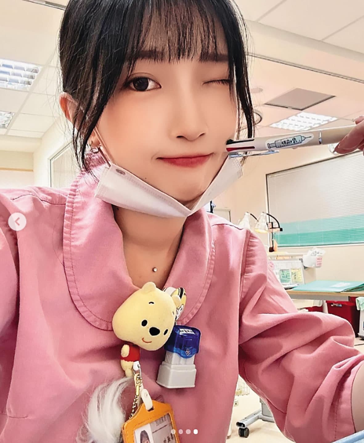 廖婉如外型甜美,但偷拍、霸凌爭議不斷。(翻攝老師她犯規IG)