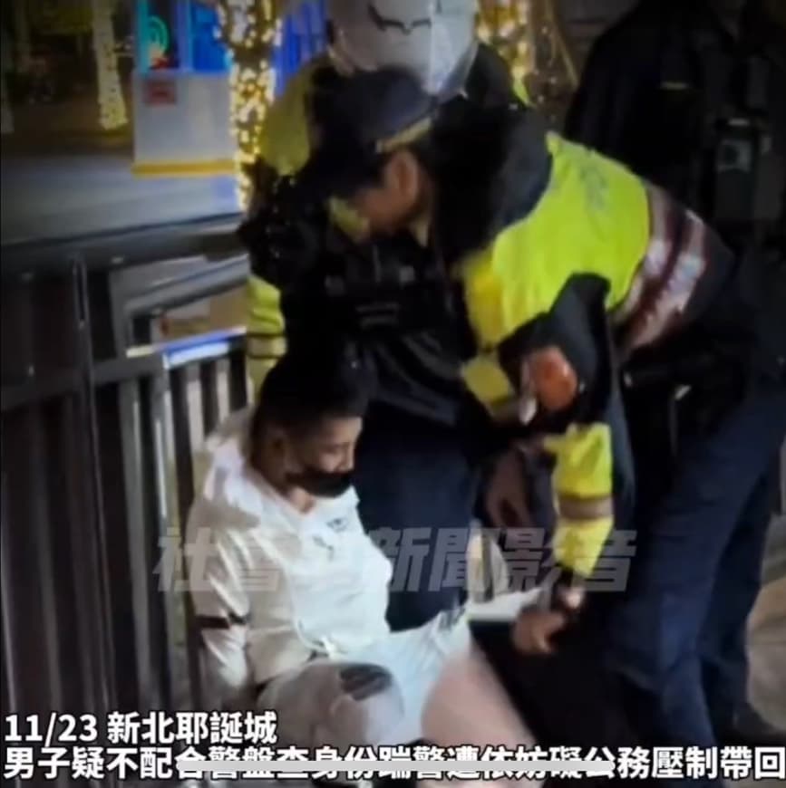 吳姓少年被警方逮捕。(翻攝畫面)