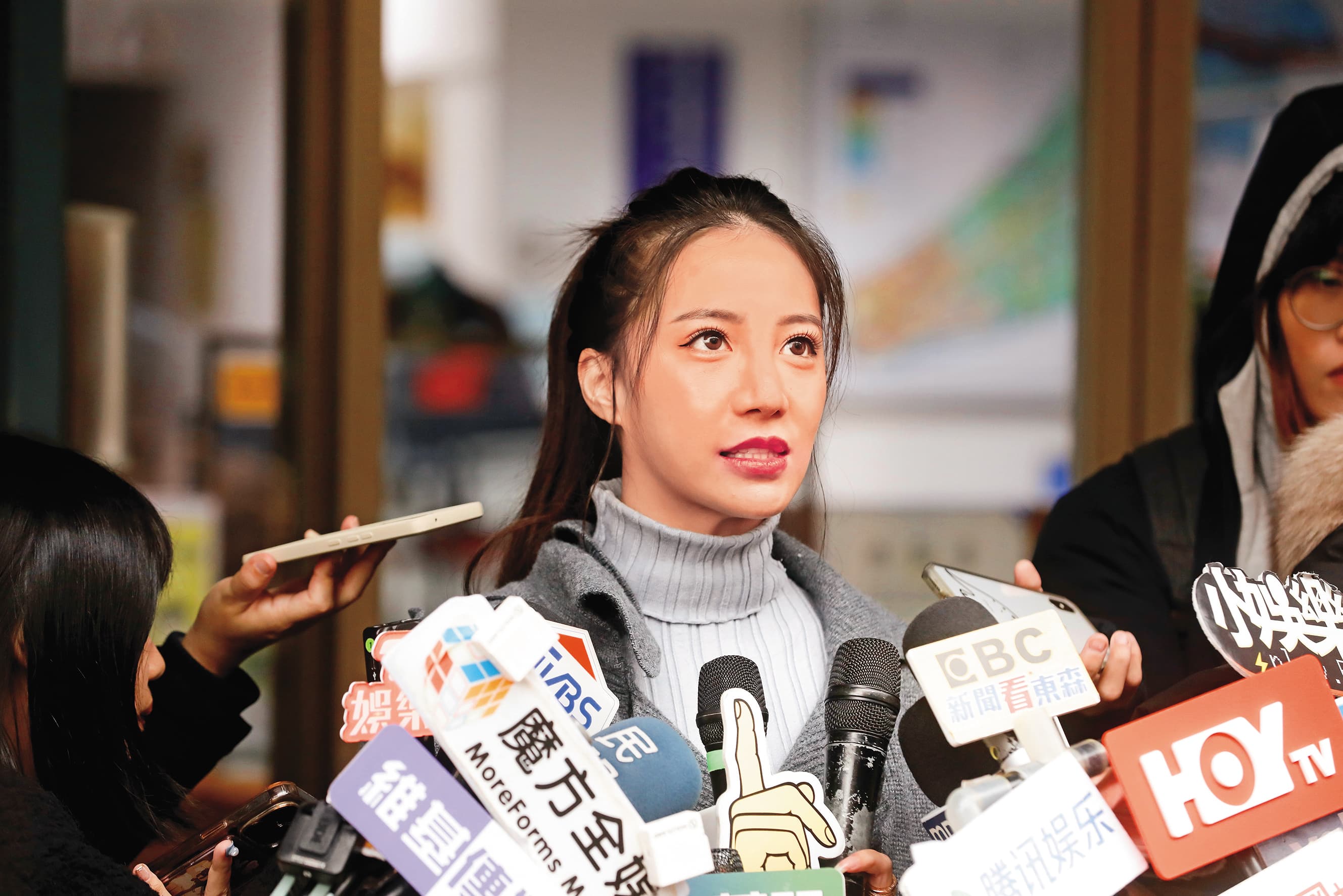 SAUCE人氣旺,遭詐騙集團仿冒,讓林采緹氣到去警局報案。