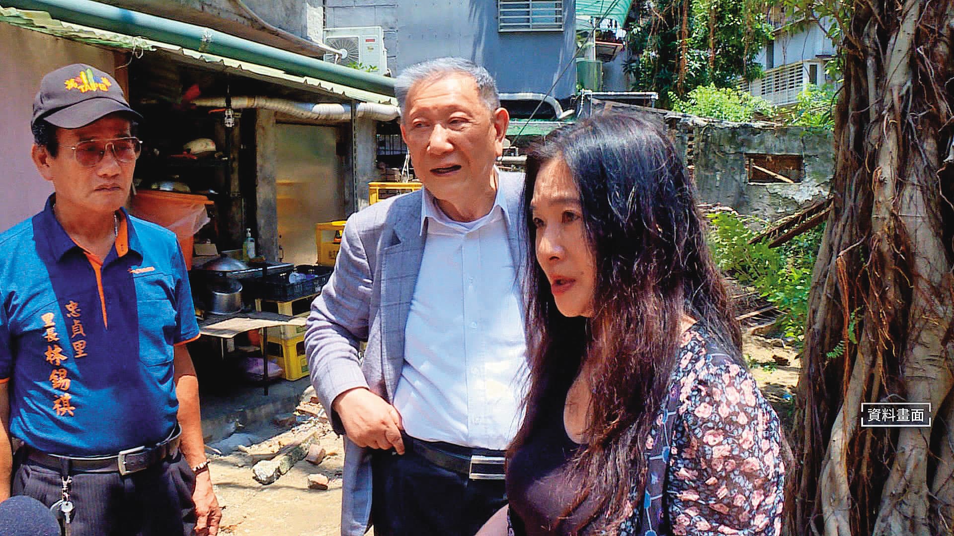 沈慶京(左)涉嫌行賄市議員應曉薇(右)向柯市府施壓京華城案,市府人員曾直擊沈慶京出入柯文哲市長室。(鏡新聞提供)
