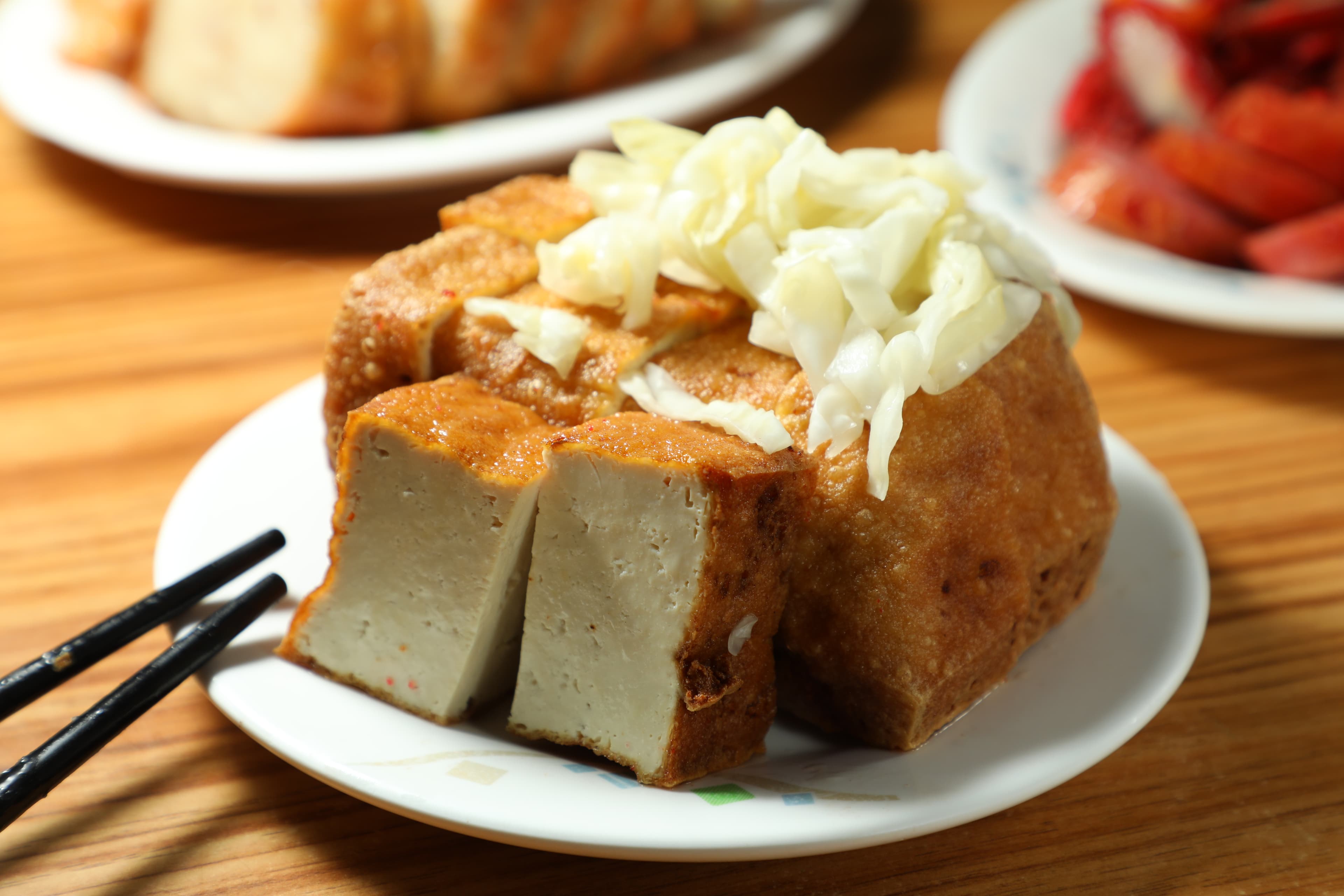 「炸豆腐」厚實飽滿,豆味十足。(45元/份)