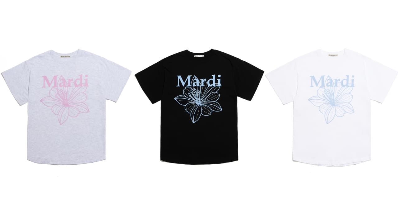 以台灣龍膽為設計的限定款T-Shirt，取其含蓄但充滿活力的適應力呼應創辦人的精神。各NT$1,380（英斯伯貿易提供）