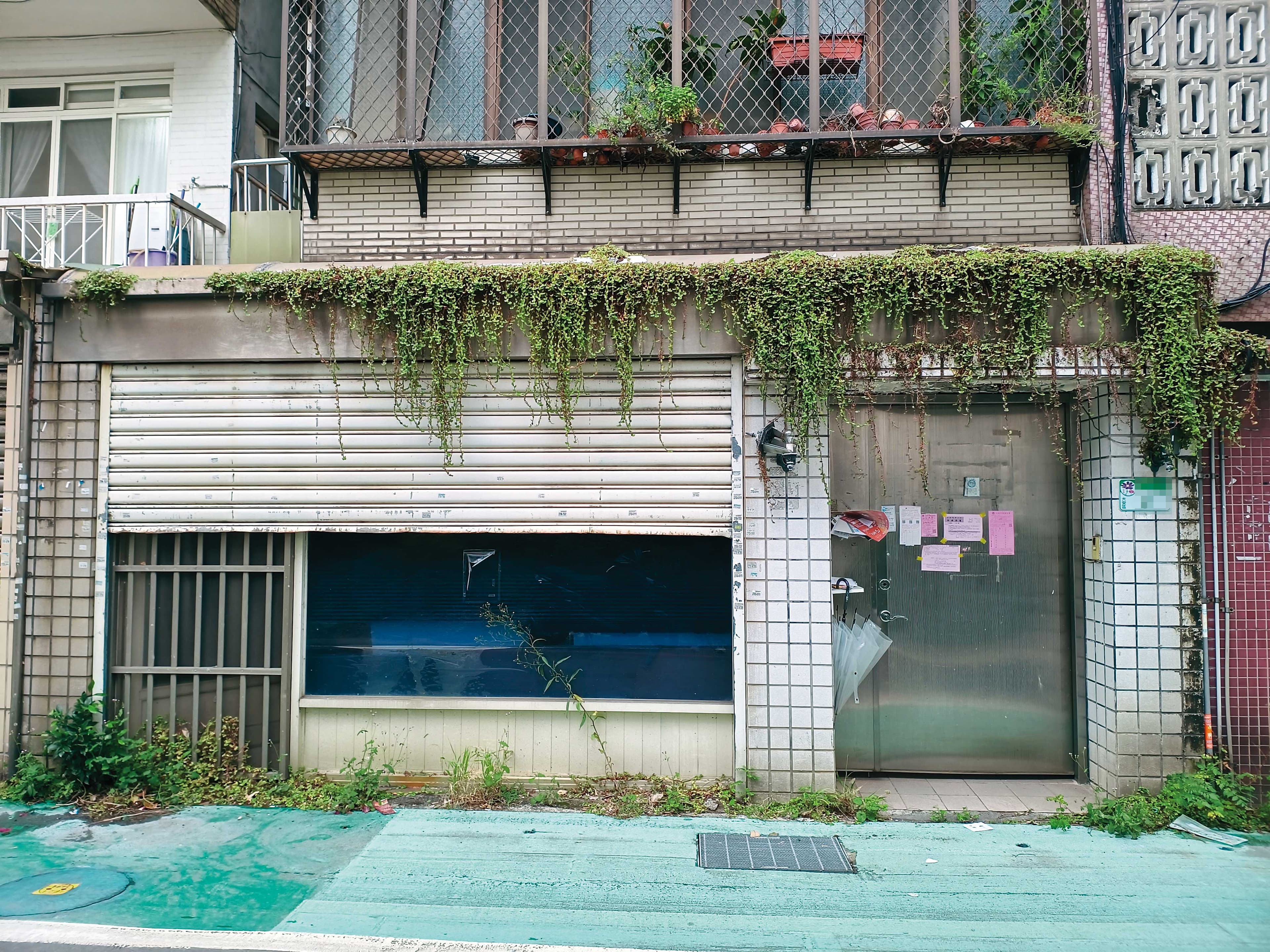 號稱「藏傳佛教仁波切」的王薀位在大安區的精舍(圖)爆發凌虐信眾命案,引起各界譁然。