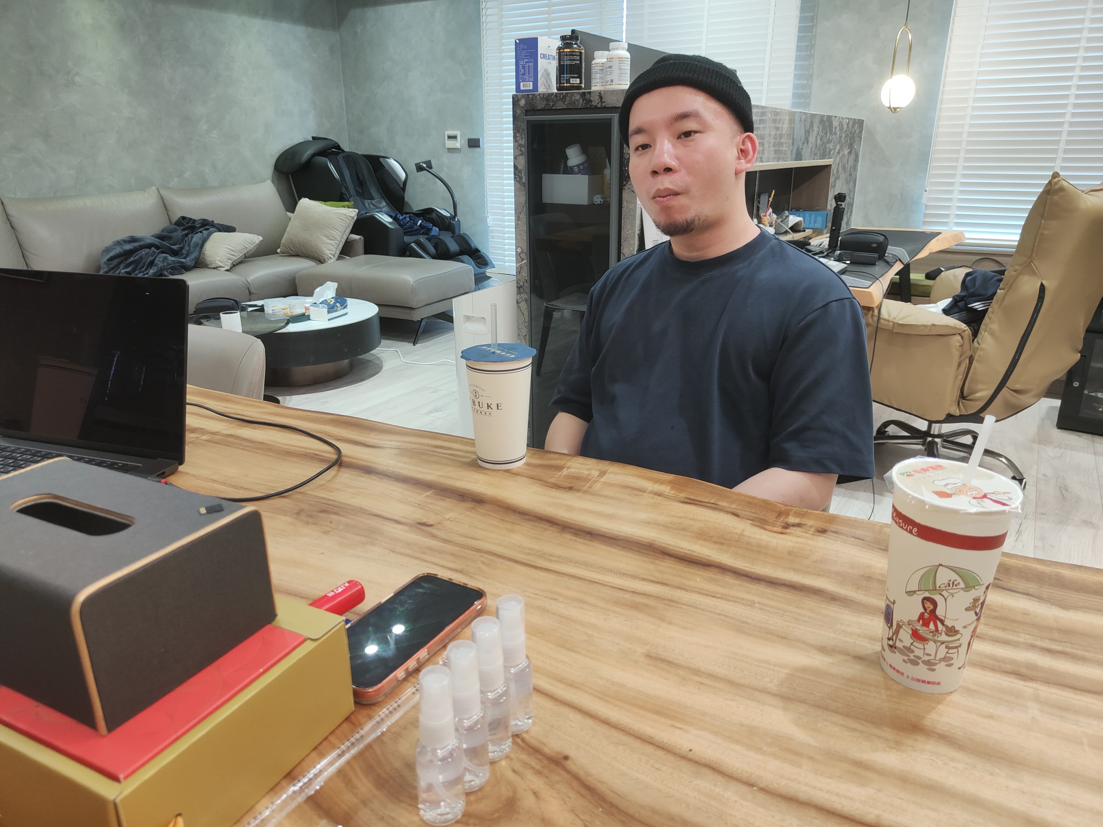 遭提告罪名皆獲不起訴處分，烏鴉認為范織坤應交代當年為何要利用輿論抹黑他。
