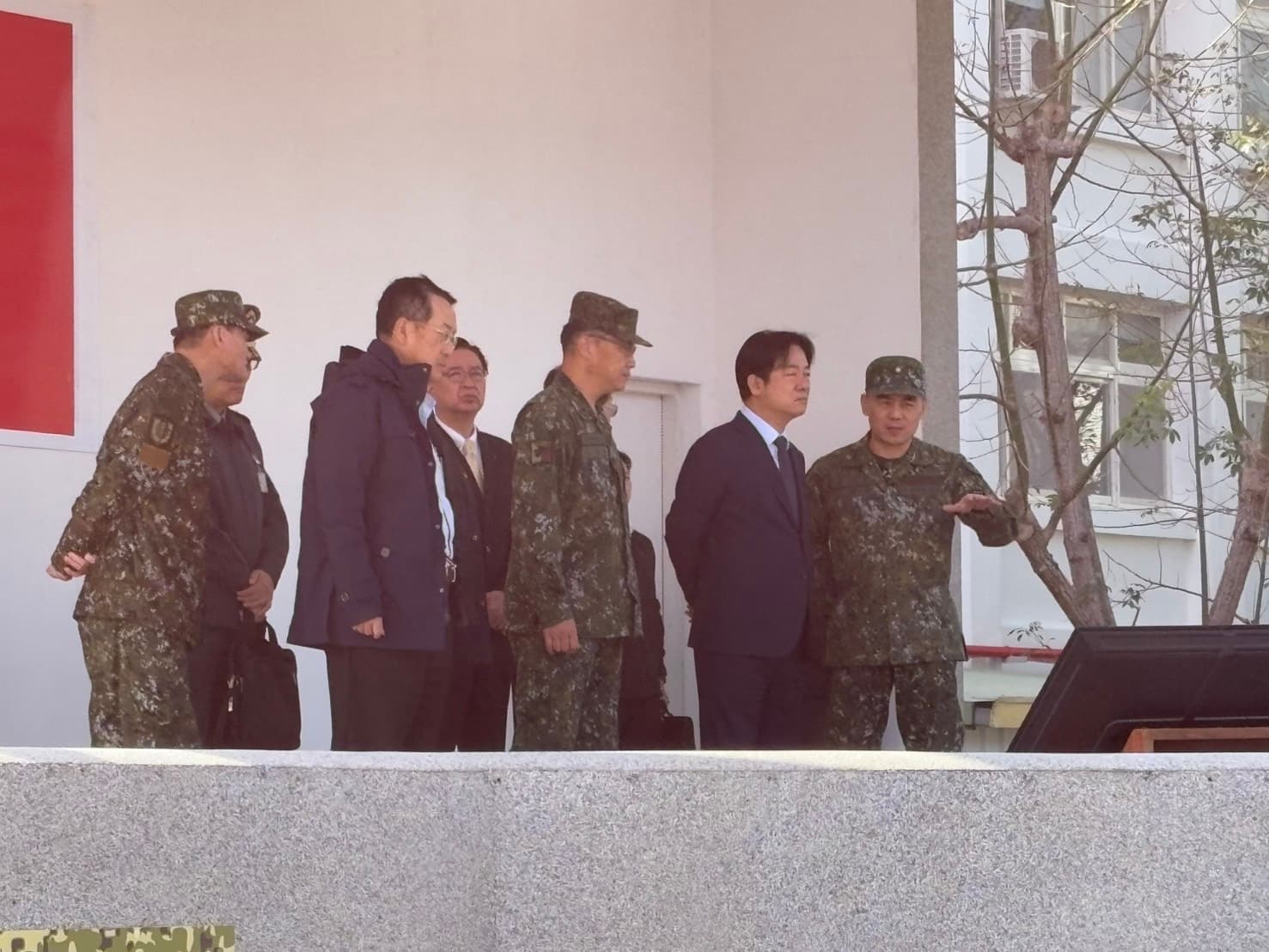 賴清德到陸軍台東地區指揮部視察。