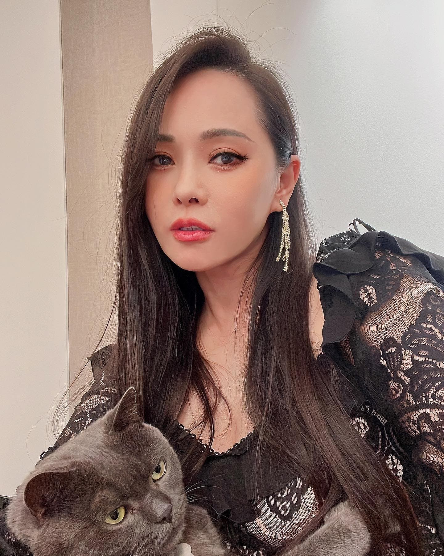 伊能靜因不被前婆婆喜愛,最後和哈林的婚姻告終。(翻攝自伊能靜臉書)