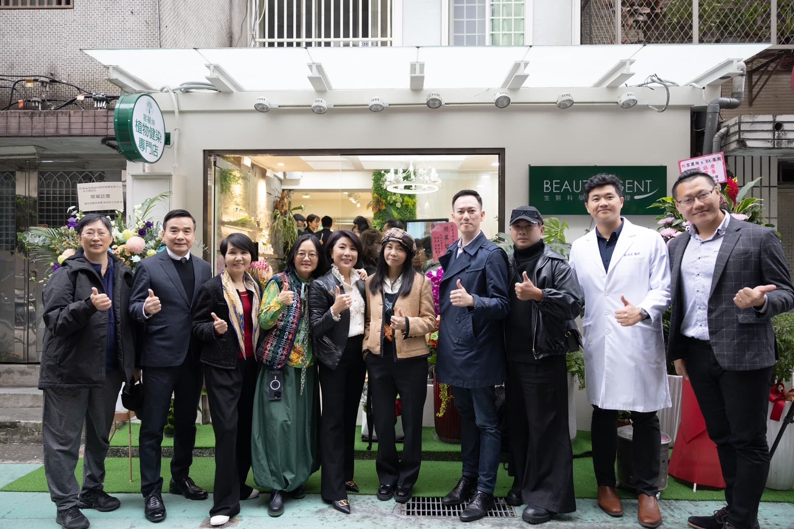 柴智屏出席生醫科學頭皮管理平台旗艦店開幕活動。(BeautyAgent提供)