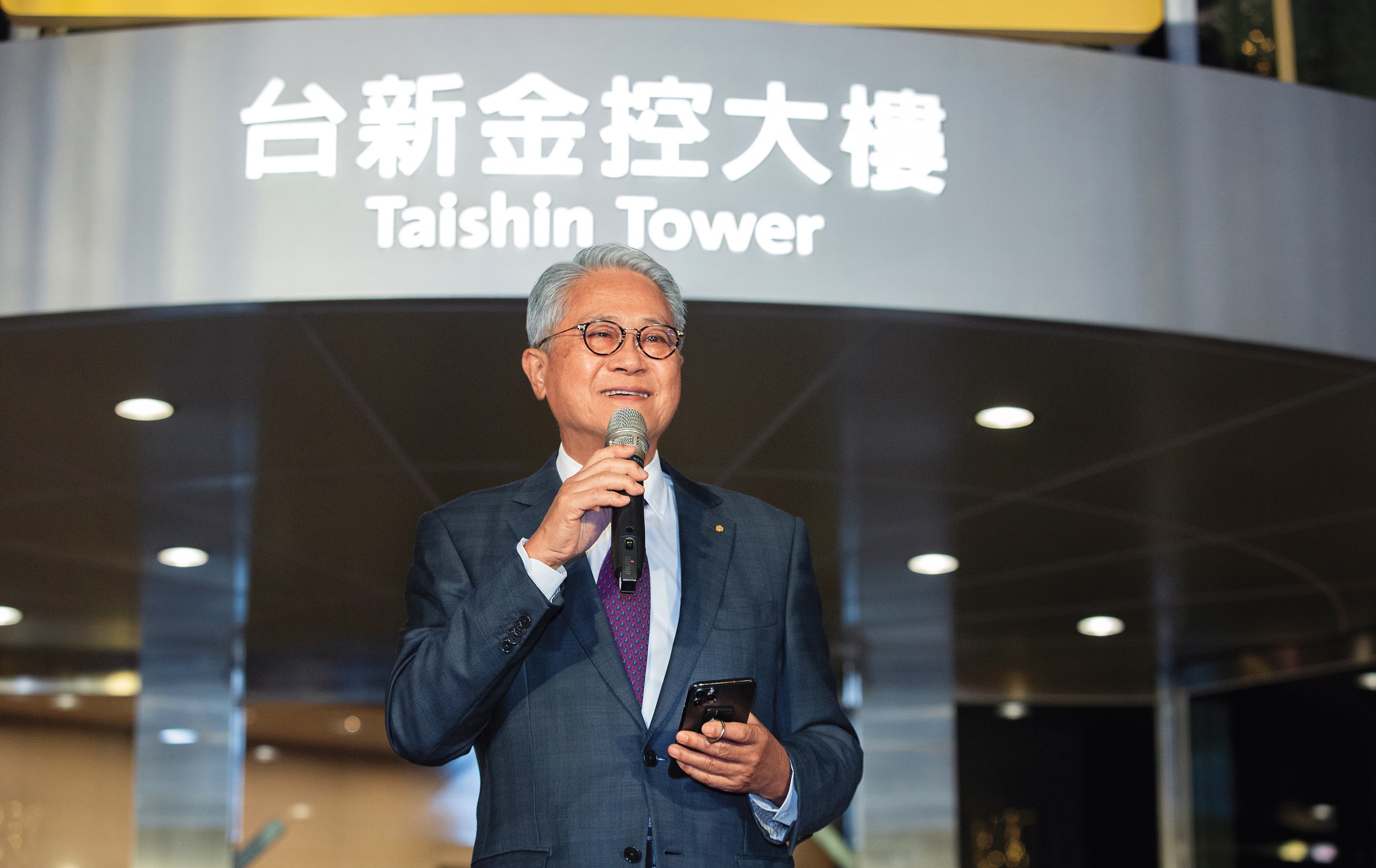 吳東亮表態，力挺即將合併進台新金的元富證董座陳俊宏爭取連任。