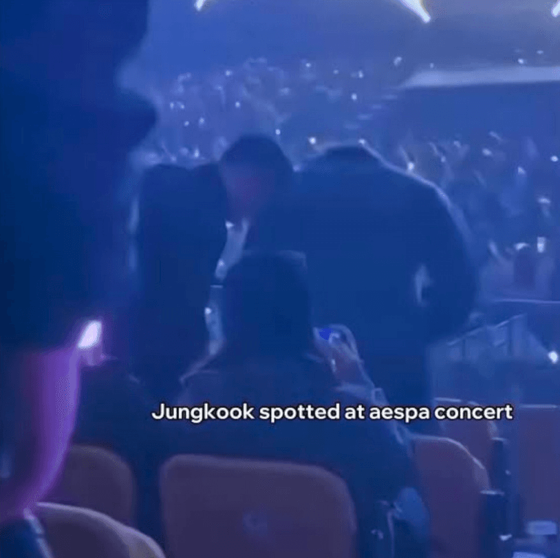 Jungkook當兵時曾去看aespa演唱會。（網路圖片）