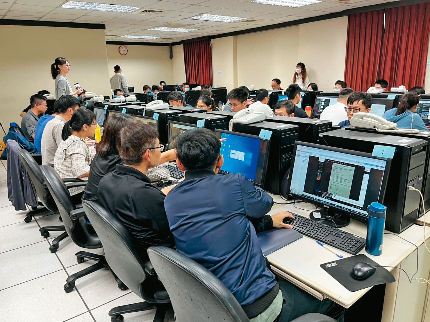 警政署培訓500名「幣流分析師」,針對利用虛擬貨幣買票提早因應。(刑事局提供)