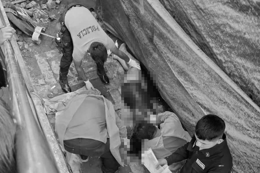 秘魯一對情侶在擁抱時不慎墜樓,釀成1死1傷的悲劇。(翻攝自X)