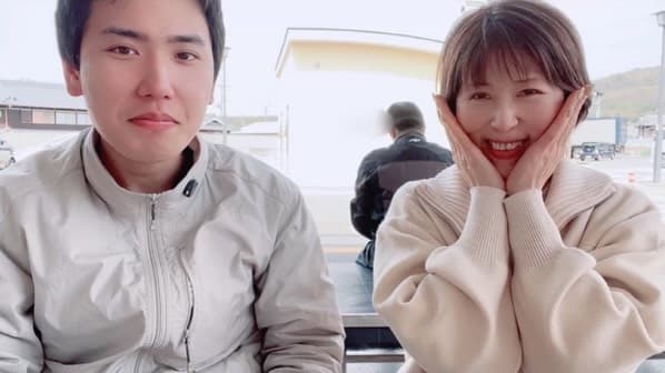 兩人也在Youtube上開設情侶頻道。(翻攝IG@ayunana_style)