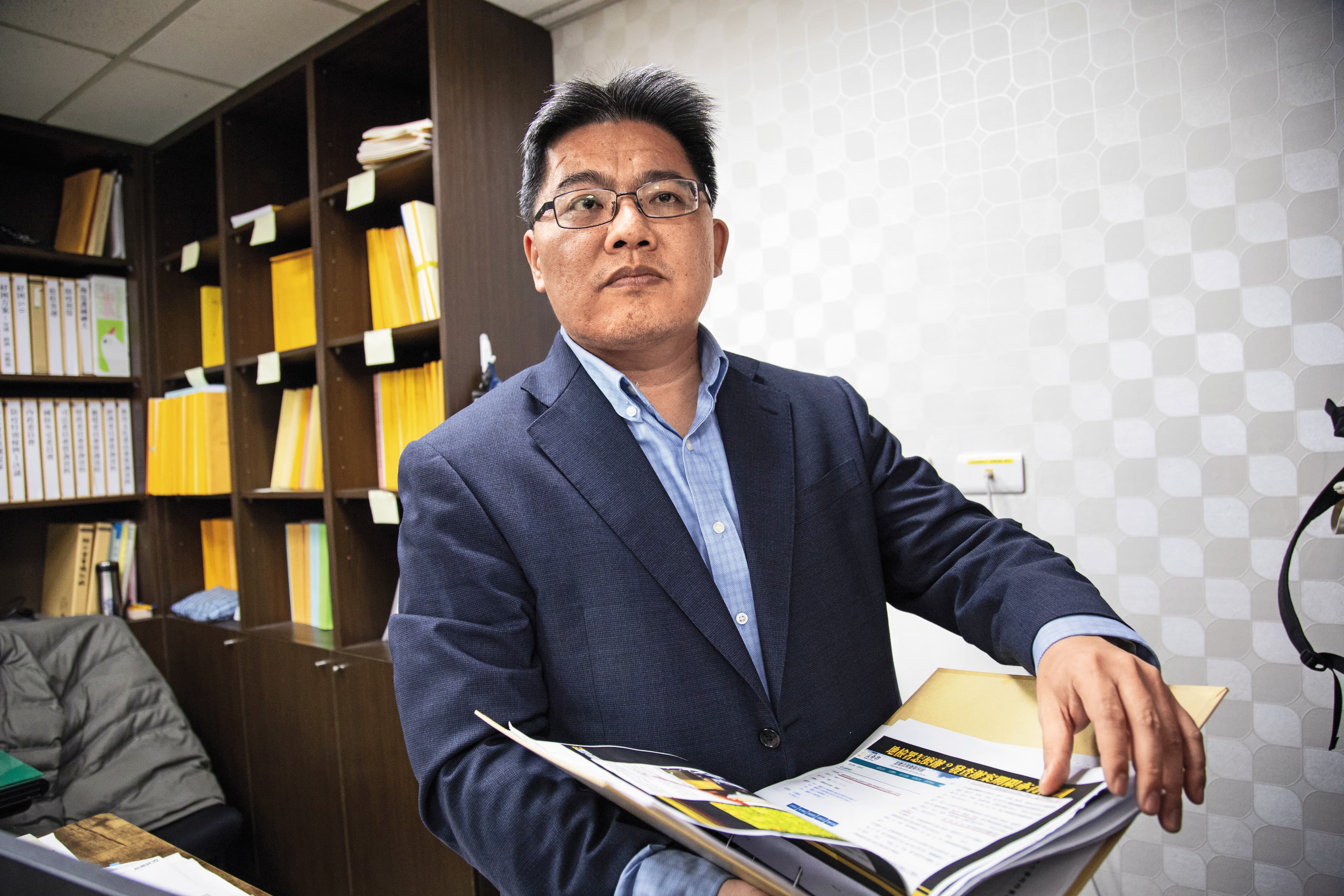 律師邱顯智感嘆,王淇政的語言困境讓法官認定他說謊。