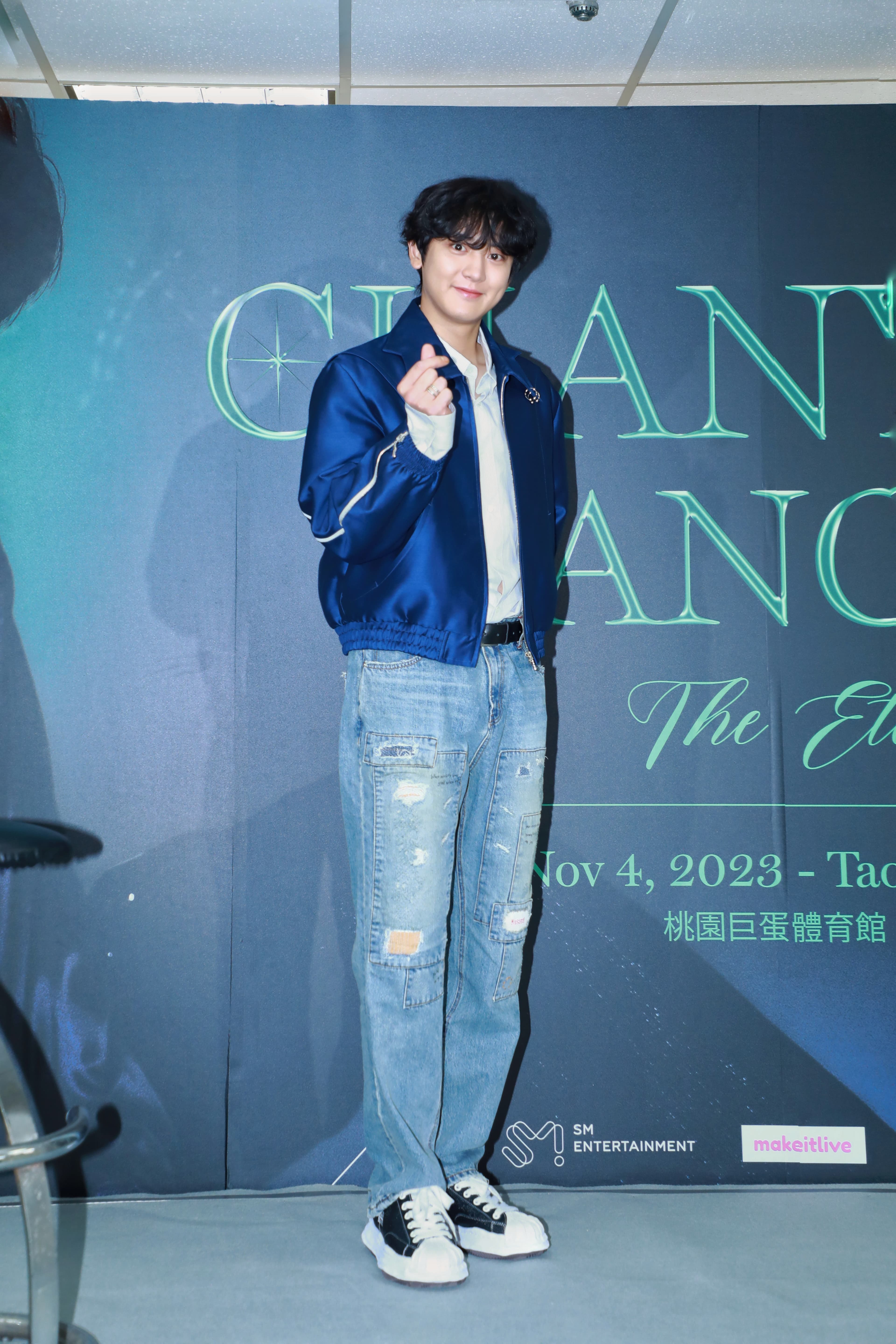 EXO成員燦烈用中文喊話:「好久不見。」表示從坐上飛機就很期待。(COME ON JKSSP 提供)