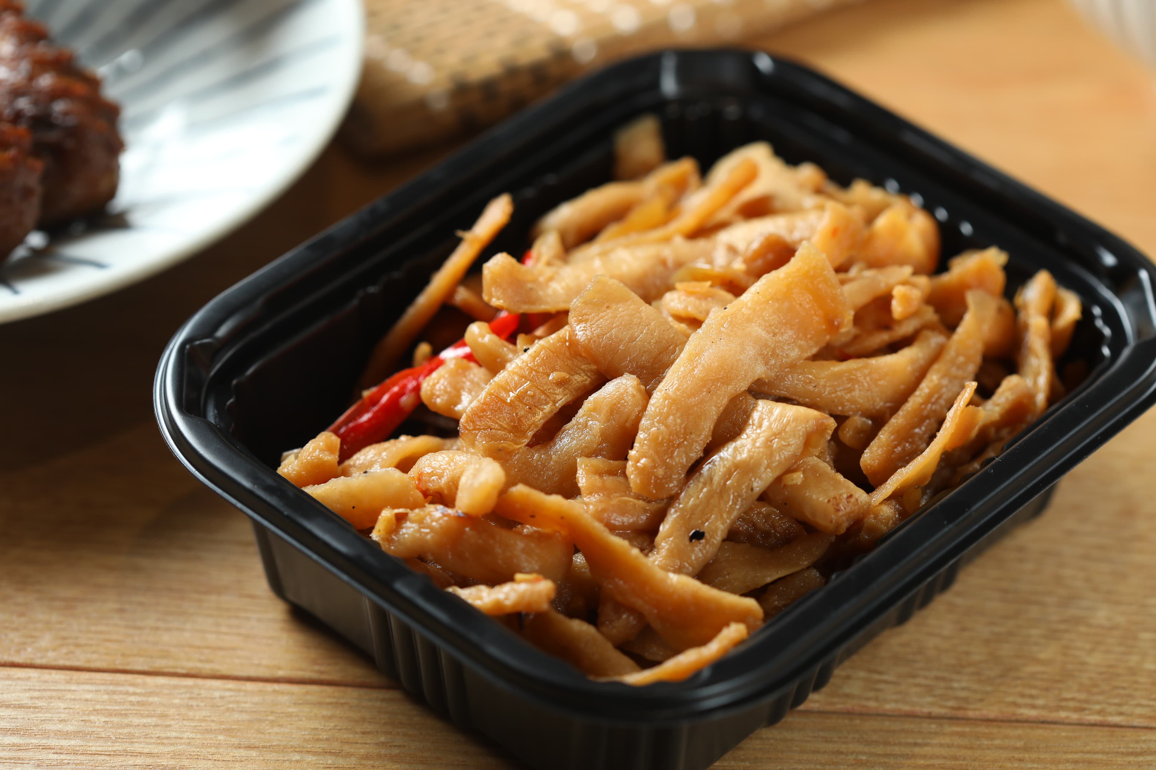 「菜脯」就是辣蘿蔔乾,有畫龍點睛的功能。(150元/盒)