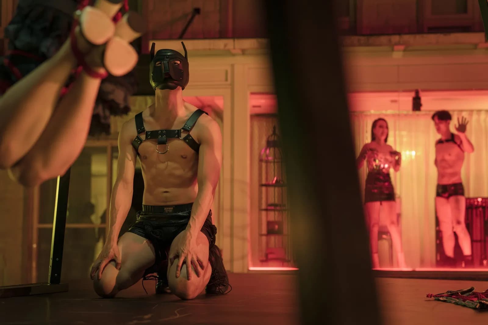 柯煒林曾演出《破浪男女》,在片中與女星梁湘華有大尺度的演出。(双喜提供)