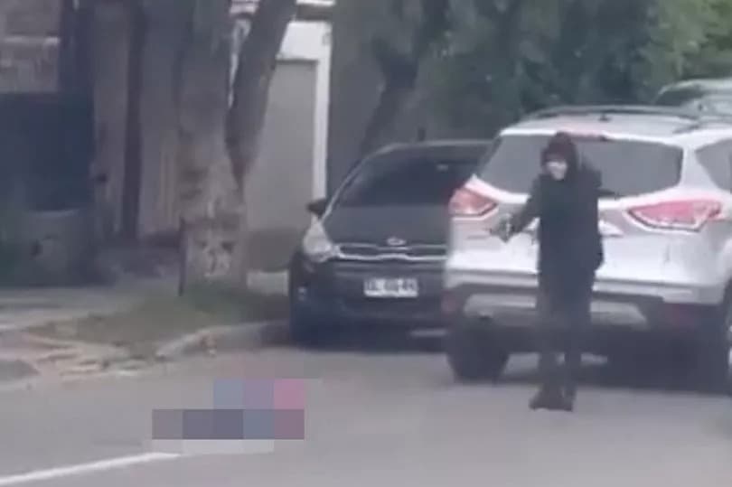 「麻藥網美」杜蘭當街遭爆頭。(翻自X平台)