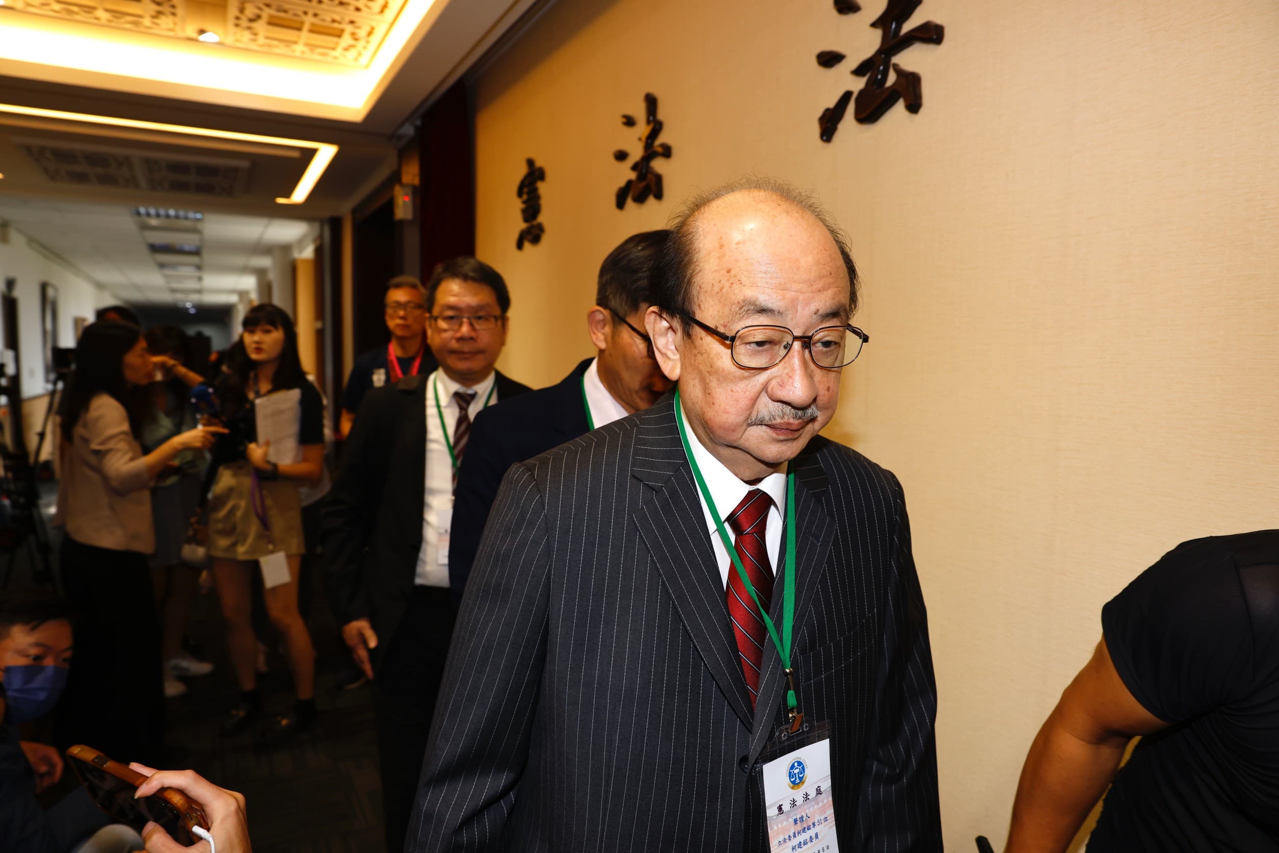 民進黨立委柯建銘等人代表民進黨團出席憲法法庭言詞辯論。
