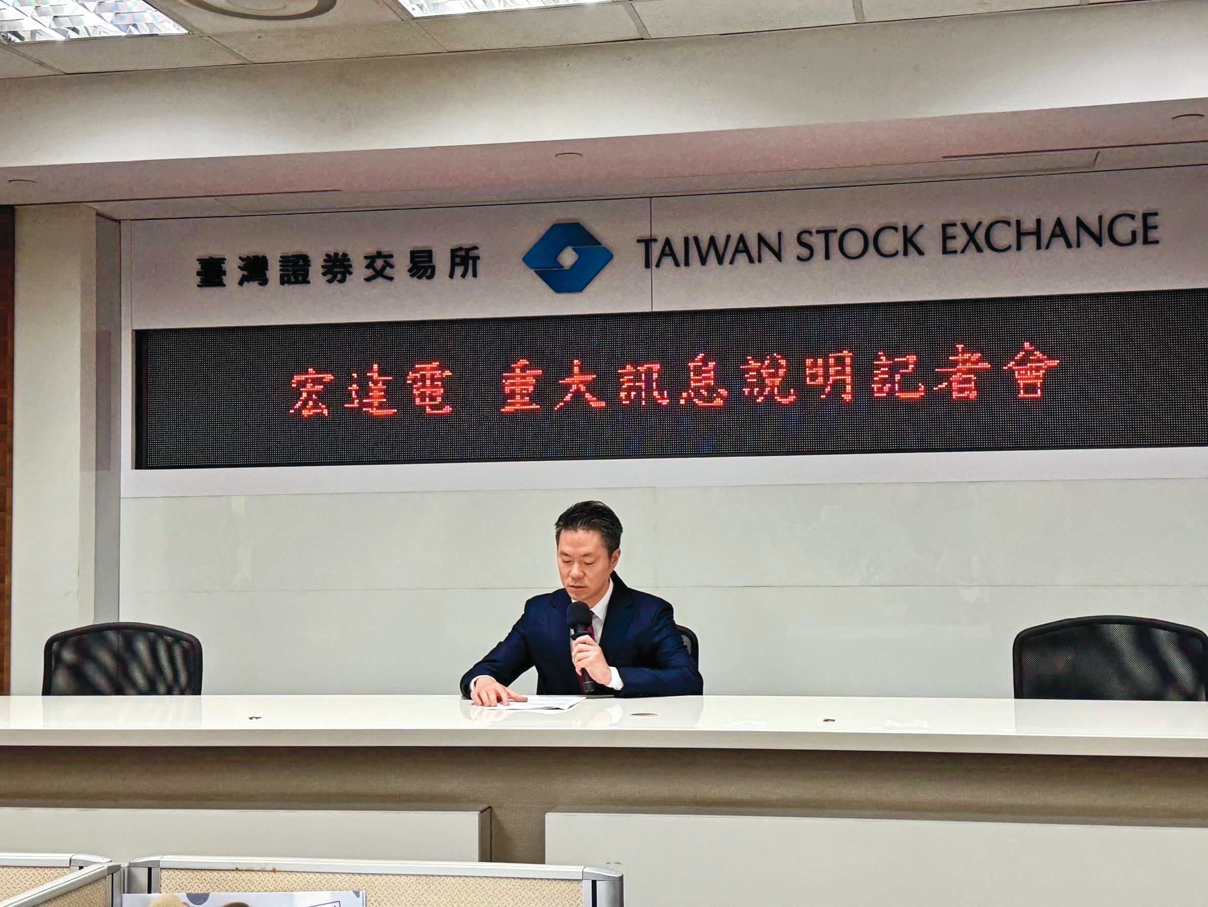 宏達電與Google達成2次重要交易案,上次由王雪紅宣布,這回改成法務長盧佳德(圖)對外說明。