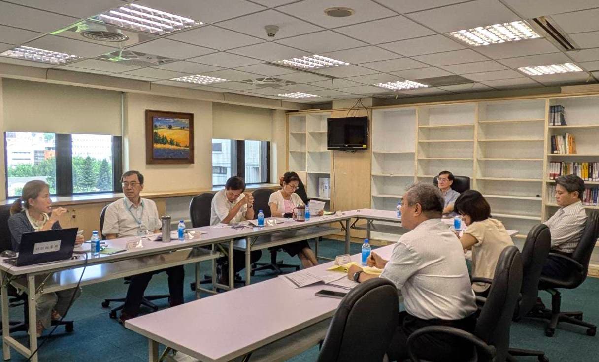 最高檢察署在下午4時由檢察總長邢泰釗召開因應會議,就憲法法庭判決內容將依相關法律規定妥速辦理。(最高檢提供)