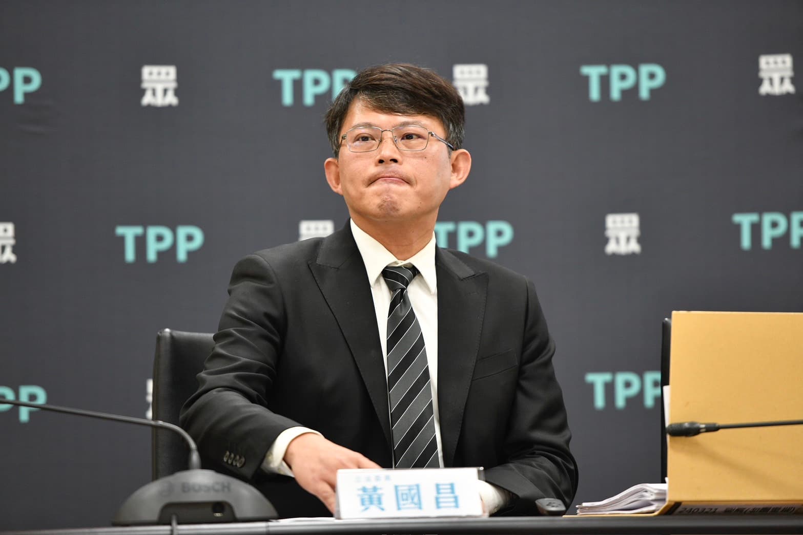 黃國昌今否認選新竹市長一事,還稱高虹安在市政上十分努力。
