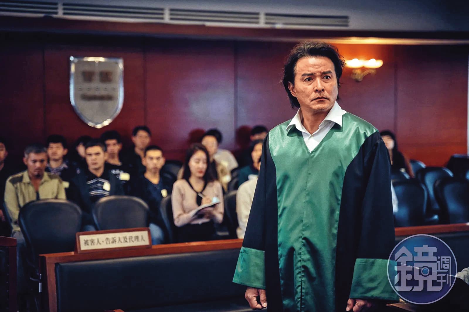李銘順有望以《八尺門的辯護人》問鼎今年金鐘視帝。（鏡文學提供）